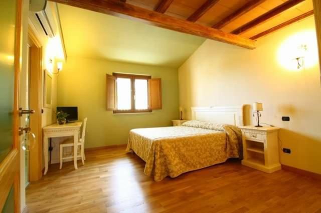 B&B Clivus Hethea Civitatis Colli ภายนอก รูปภาพ